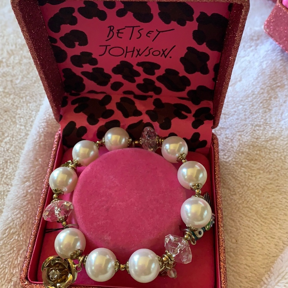 Betsey Johnson bracelet